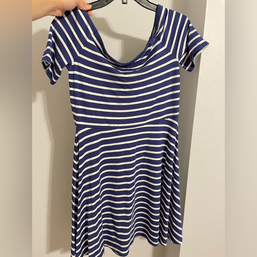 White House black market blue striped dress
